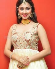 Actress Eshanya Photos 09