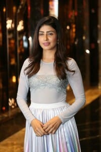Actress Irra Mor At Bhairava Geetha Premiere Show Pictures 02