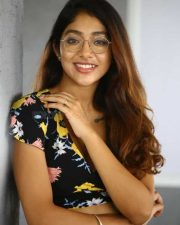 Actress Meher Chahal at 7 Days 6 Nights Movie Interview Pictures 04