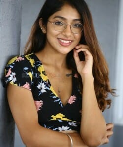 Actress Meher Chahal at 7 Days 6 Nights Movie Interview Pictures 05