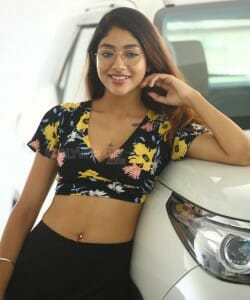 Actress Meher Chahal at 7 Days 6 Nights Movie Interview Pictures 07