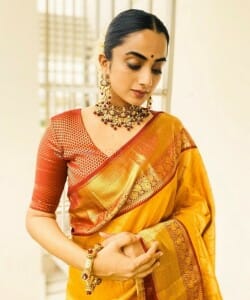 Actress Namitha Pramod Traditional Photoshoot Pictures 01