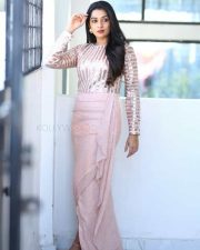 Actress Sonal Monteiro at Banaras Movie Interview Photoshoot Pictures 04
