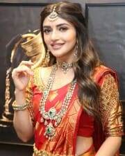 Actress Sreeleela at CMR Jewellery Showroom Launch in Hyderabad Photos 12