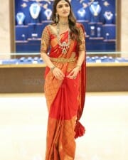 Actress Sreeleela at CMR Jewellery Showroom Launch in Hyderabad Photos 18