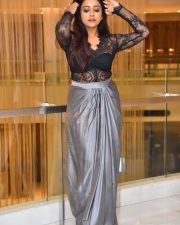 Actress Vithika Sheru at Nindha Pre Release Event Photos 24