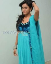 Beautiful Vitika Saru Pictures 09