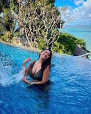 Eshanya Maheshwari Sexy Swimsuit Photos 02