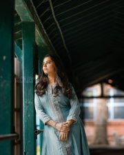 Ethereal Actress Preethi Asrani in a Teal embroidered kurta Photos 05 Ethereal Actress Preethi Asrani in a Teal embroidered kurta Photos 05