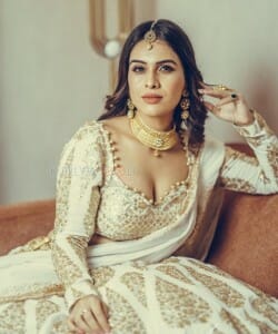 Glam Actress Neha Malik Photoshoot Pictures 02