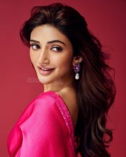 Gorgeous Sreeleela in a Pink Saree with a Sleeveless Blouse Pictures 01