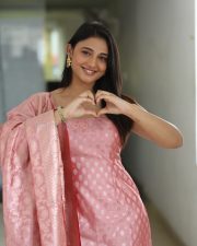 Heroine Ritika Nayak at Mirai Movie Interview Photos 24