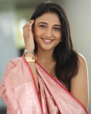 Heroine Ritika Nayak at Mirai Movie Interview Photos 30