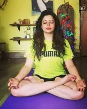 Indian Television Actress Neha Pendse Photos 06