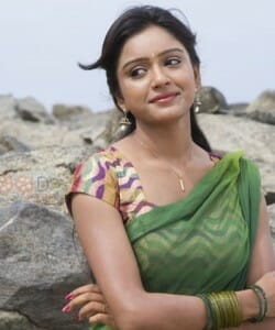 Mahabalipuram Movie Heroine Vithika Sheru Stills 10