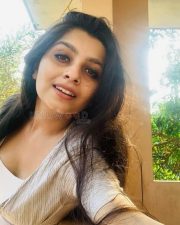 Malayalam Actress Niranjana Anoop Photoshoot Pictures 03