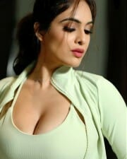 Neha Malik Sexy Workout Photos 02