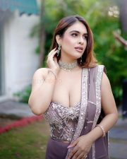 Seductive Bhojpuri Actress Neha Malik in an Off Shoulder Saree Pictures 01