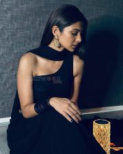 Sexy Jennifer Winget in a Black Lehenga Photos 04