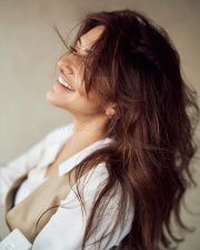 Sexy Sreeleela in a Beige Vest over a White Shirt and Beige Pants Photos 05 Sexy Sreeleela in a Beige Vest over a White Shirt and Beige Pants Photos 05