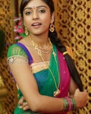 Sexy Vithika Sheru Traditional Photos 32