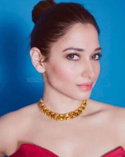 Tamanna Bhatia looking serous 01