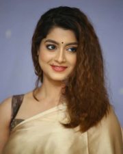 Urvashi Rai at Gray Movie Press Meet Photos 17
