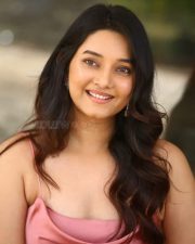 Vaishnavi Patwardhan at Sada Nannu Nadipe Movie Trailer Launch Photos 24