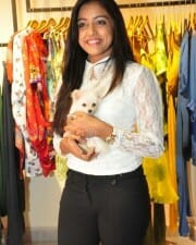 Vithika Sheru At Talasha Elite Store Launch Pictures 11
