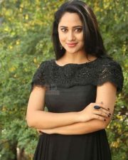 Yaman Movie Heroine Miya George Pictures 48