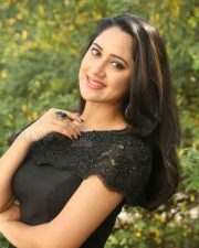 Yaman Movie Heroine Miya George Pictures 51