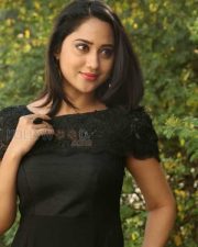 Yaman Movie Heroine Miya George Pictures 56