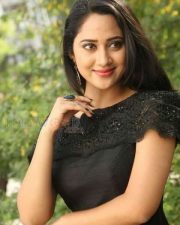 Yaman Movie Heroine Miya George Pictures 60