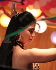 Aarthi Puri Sexy Pics 06