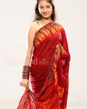 Aavi Kumar Movie Heroine Kanika Tiwari Pictures 01