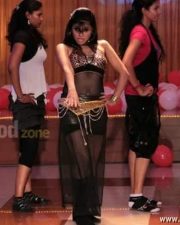 Actress Aarti Puri Spicy Pictures 05
