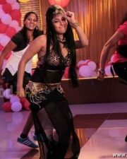 Actress Aarti Puri Spicy Pictures 14
