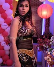 Actress Aarti Puri Spicy Pictures 34