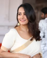 Actress Anita Hassanandani Reddy at Oh Bhama Ayyo Rama Movie Launch Photos 13