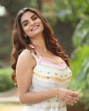 Actress Anveshi Jain At Commitment Movie Trailer Launch Pictures 33