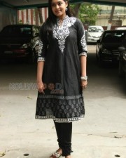 Actress Arundhati Photoshoot Pictures 01