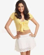 Actress Arundhati Sexy New Photos 14