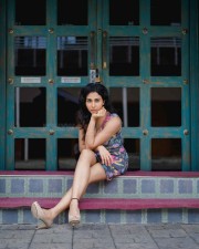 Actress Gayatri Iyer New Photoshoot Pictures 02