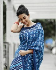 Actress Gayatri Iyer New Photoshoot Pictures 35
