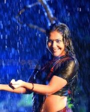 Actress Kamalini Mukherjee In Pulimurugan Movie Pictures 01
