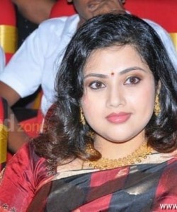 Actress Meena At Tsr Tv9 Film Awards 03
