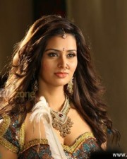 Actress Meenakshi Dixit Sexy Traditional Photos 09