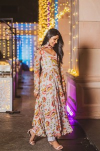 Actress Nivedhithaa Sathish Photoshoot Stills 03