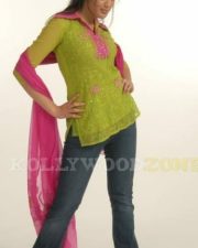 Actress Parvathi Melton Gallery 010