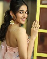 Actress Sakshi Vaidya at Gandeevadhari Arjuna Movie Interview Photos 47